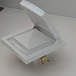 تبدیل بارانی سفیدآرام خیام